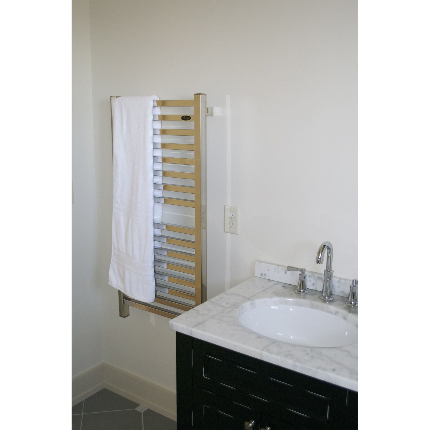 Amba Quadro Q2042 Hardwired Towel Warmer - 20.5"w x 42.75"h