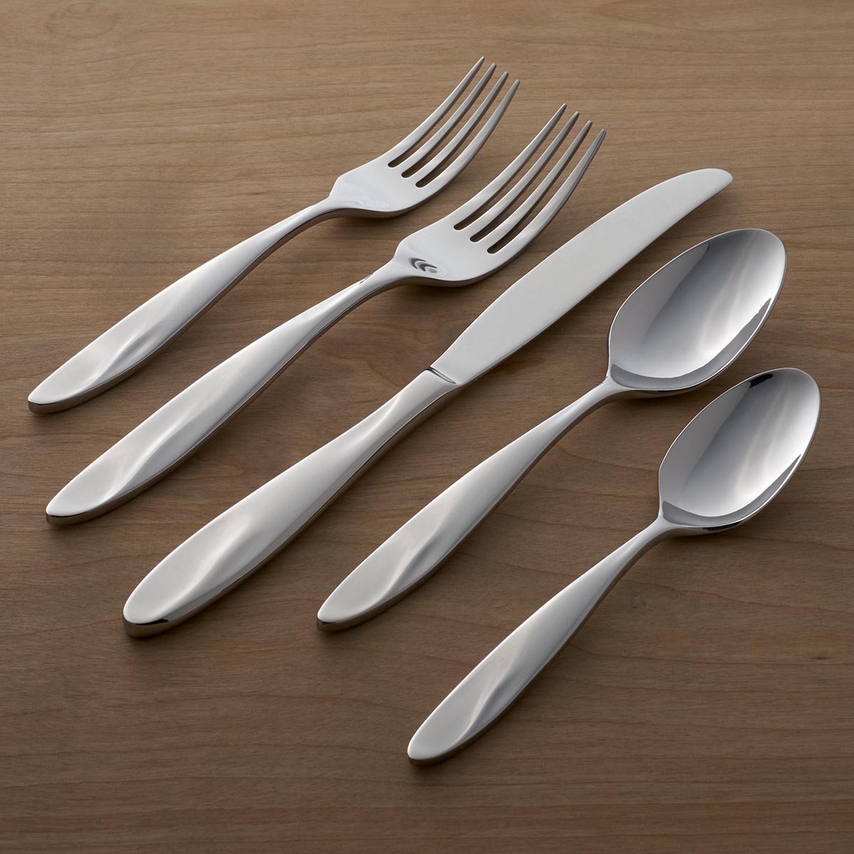 Oneida Tonya 20 Piece Everyday Flatware Set